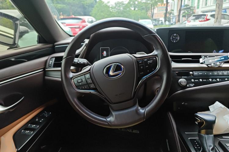 Used Lexus ES 2020 200 Excellence Edition Steering Wheel
