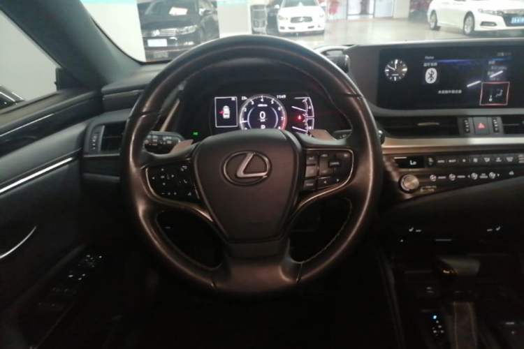 Used Lexus ES 2020 200 Excellence Edition Steering Wheel
