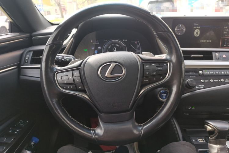 Used Lexus ES 2020 300h Premier Edition Steering Wheel
