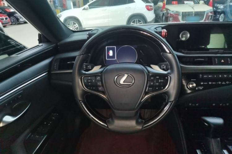 Used Lexus ES 2020 200 Luxury Edition Steering Wheel