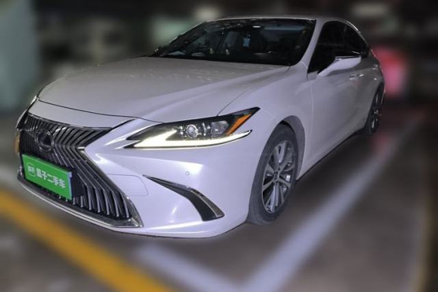 Used Lexus ES 