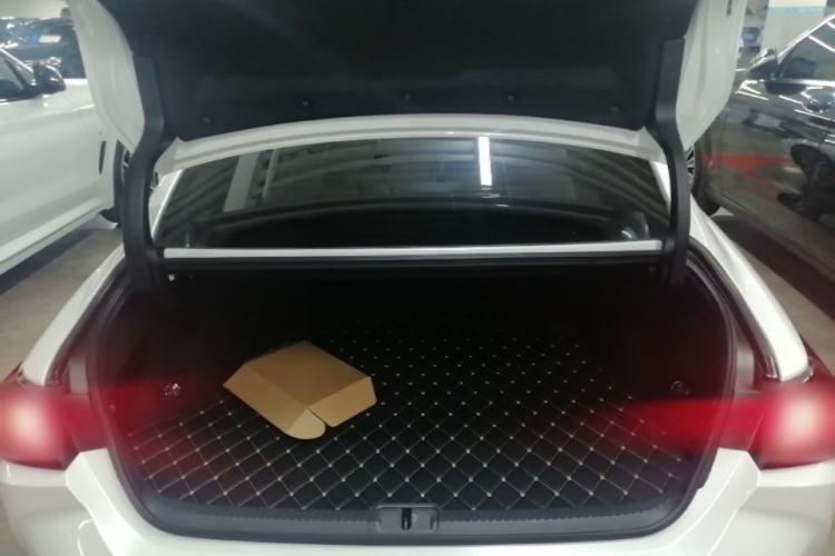 Used Lexus ES 2020 200 Excellence Edition Trunk
