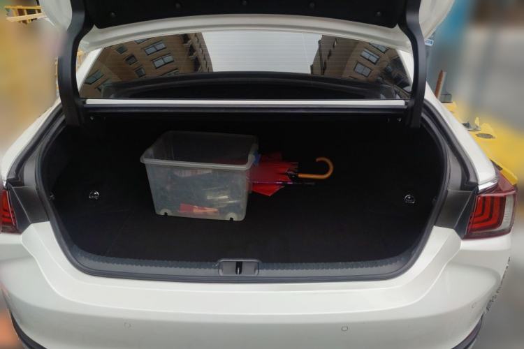 Used Lexus ES 2020 200 Excellence Edition Trunk