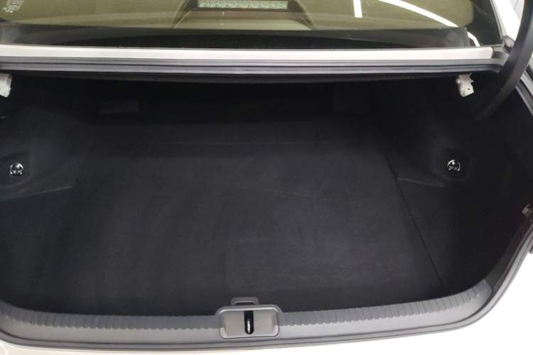 Used Lexus ES 2020 200 Excellence Edition Trunk