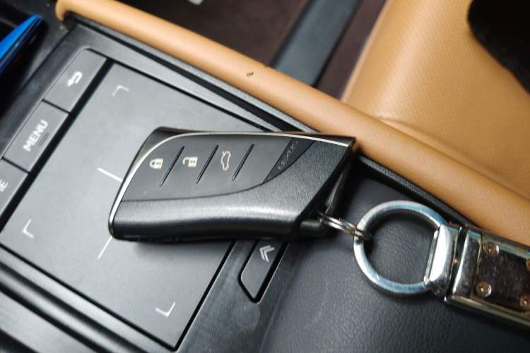 Used Lexus ES 2020 200 Excellence Edition Vehicle Key