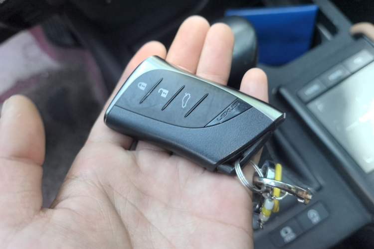 Used Lexus ES 2020 200 Excellence Edition Vehicle Key