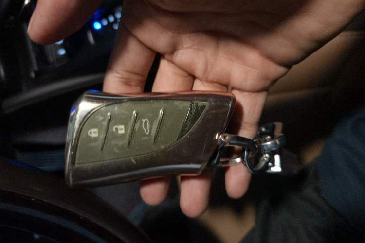 Used Lexus ES 2020 200 Luxury Edition Vehicle Key