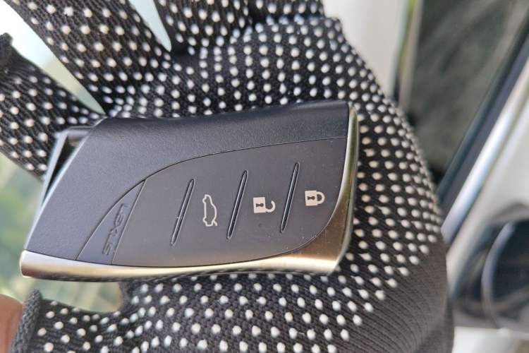 Used Lexus ES 2020 300h Deluxe Edition Vehicle Key