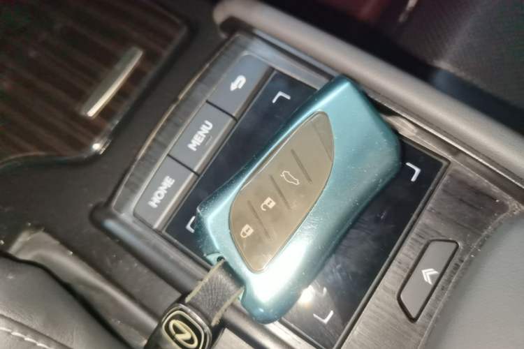 Used Lexus ES 2020 200 Luxury Edition Vehicle Key