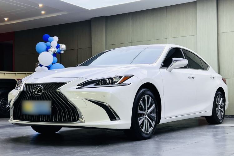 Used Lexus ES 2020 200 Excellence Edition Guazi used car, China used car export, Used car for sale, Used  cars, Cheapest cars for sale