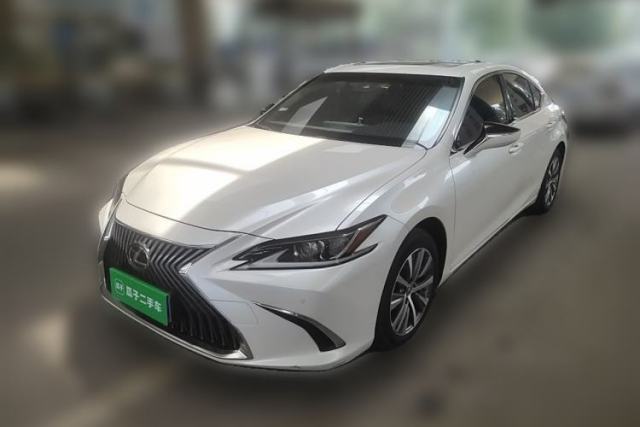 Used Lexus ES 2020 200 Excellence Edition
