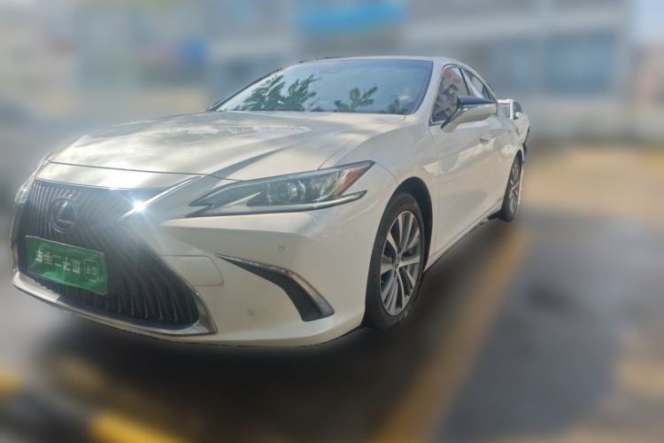 Used Lexus ES 2020 300h Premier Edition Guazi used car, China used car export, Used car for sale, Used cars, Cheapest cars for sale