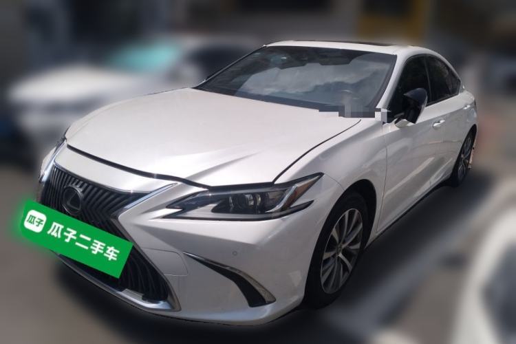 Used Lexus ES 2020 200 Excellence Edition Guazi used car, China used car export, Used car for sale, Used  cars, Cheapest cars for sale