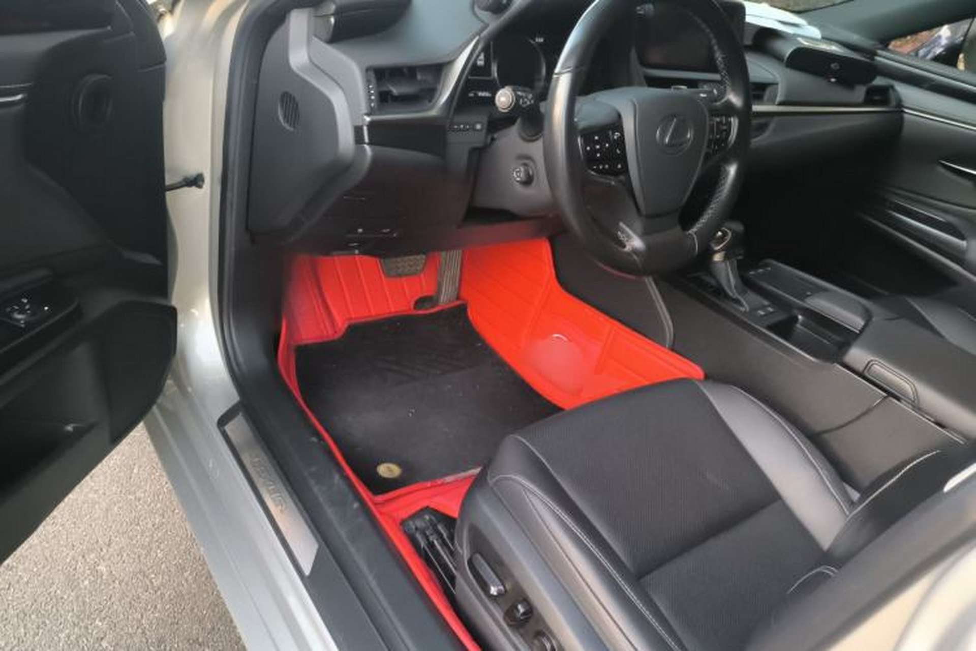 Used Lexus ES 2020 200 Excellence Edition Driver Seat