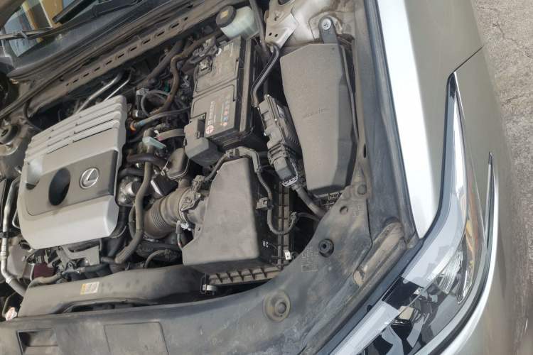 Used Lexus ES 2020 200 Excellence Edition Engine Bay Left