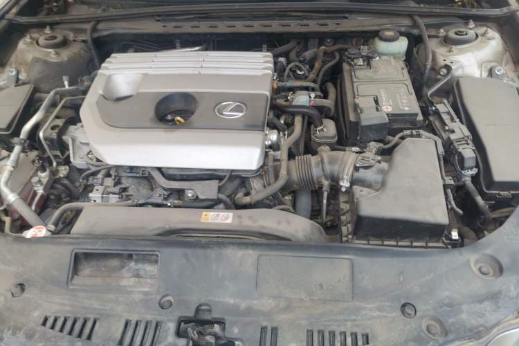 Used Lexus ES 2020 200 Excellence Edition Engine Bay