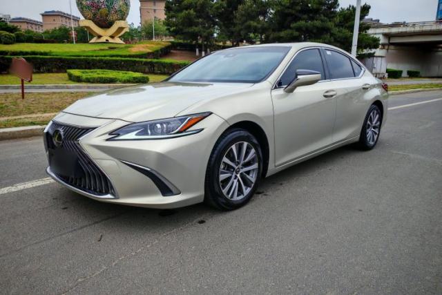 Used Lexus ES 2020 200 Excellence Edition