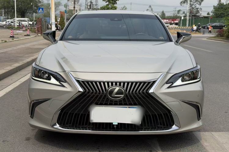 Used Lexus ES 2020 200 Excellence Edition Exterior 5