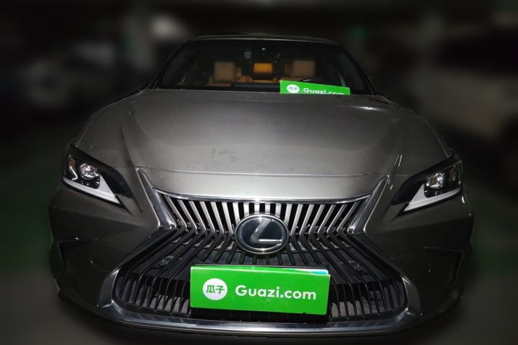 Used Lexus ES 2020 200 Excellence Edition Front