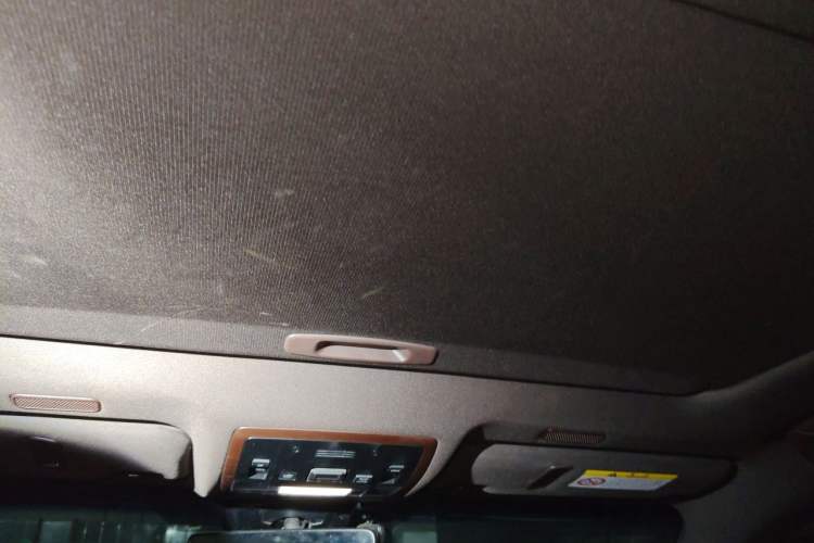 Used Lexus ES 2020 200 Excellence Edition Headliner