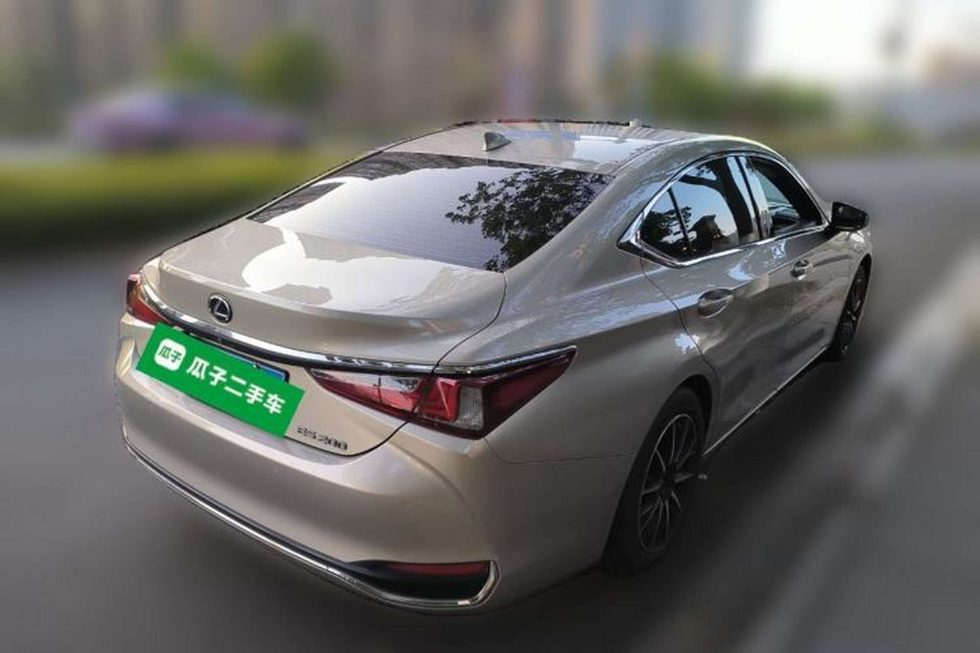 Used Lexus ES 2020 200 Excellence Edition Rear Right 45 Deg