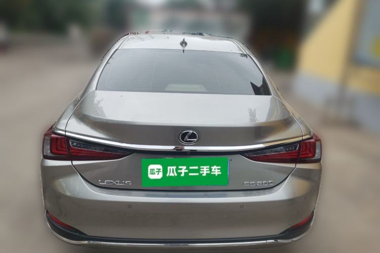 Used Lexus ES 2020 200 Excellence Edition Rear