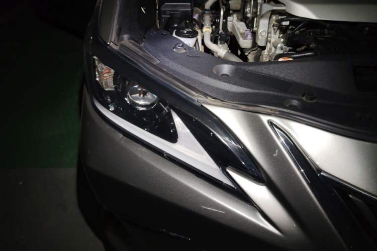 Used Lexus ES 2020 200 Excellence Edition Right Front Headlight