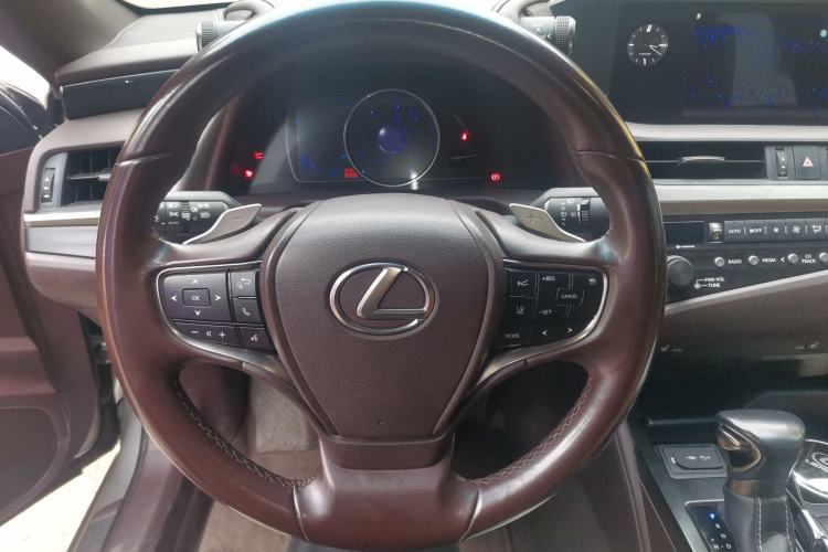Used Lexus ES 2020 200 Excellence Edition Steering Wheel