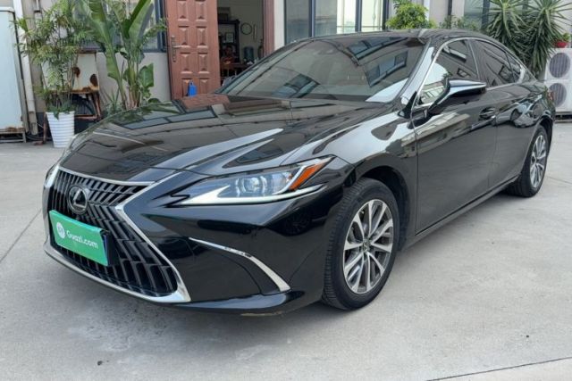 Used Lexus ES 2021 200 Excellence Edition