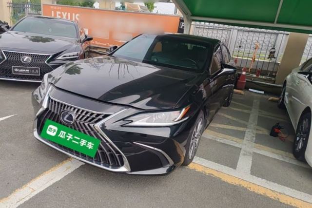 Used Lexus ES 2021 300h Excellence Edition