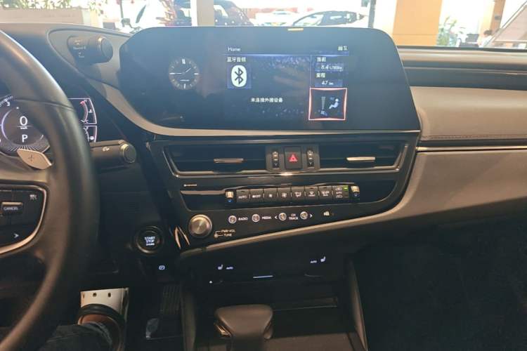 Used Lexus ES 2021 200 Excellence Edition Audio And AC Panel