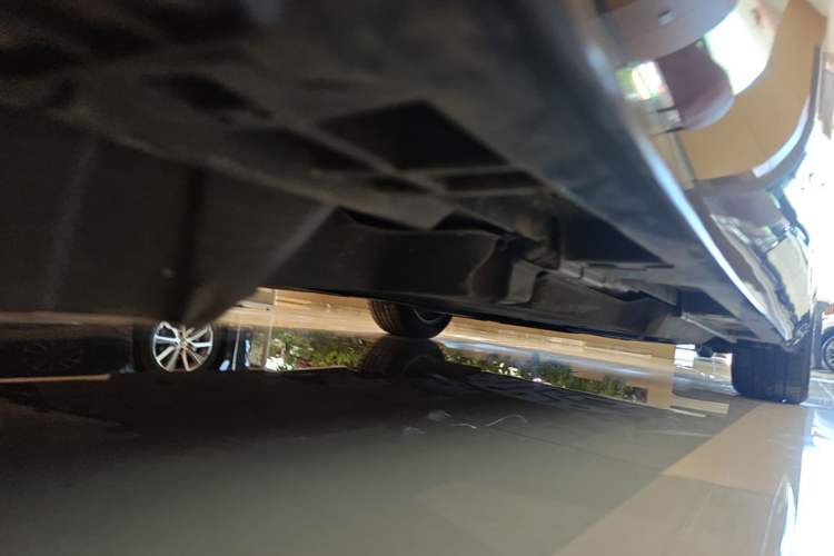 Used Lexus ES 2021 200 Excellence Edition Chassis Rear Right