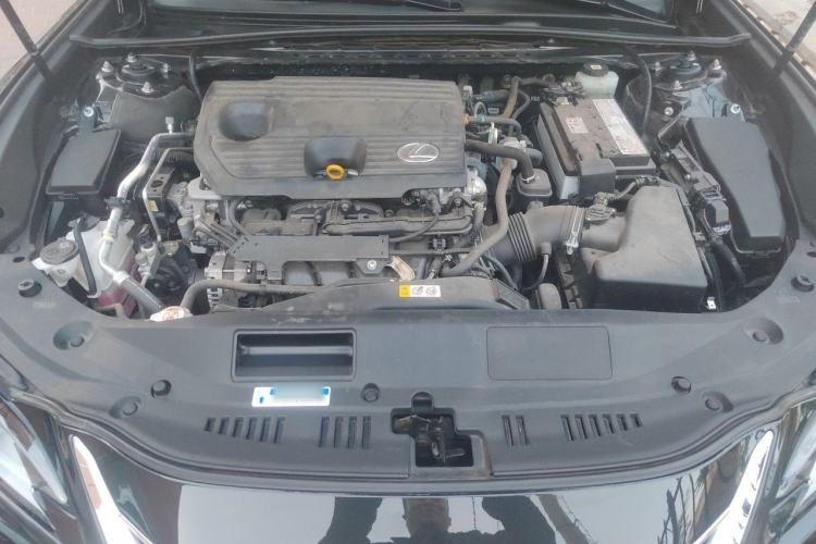 Used Lexus ES 2021 260 Excellence Edition Engine Bay