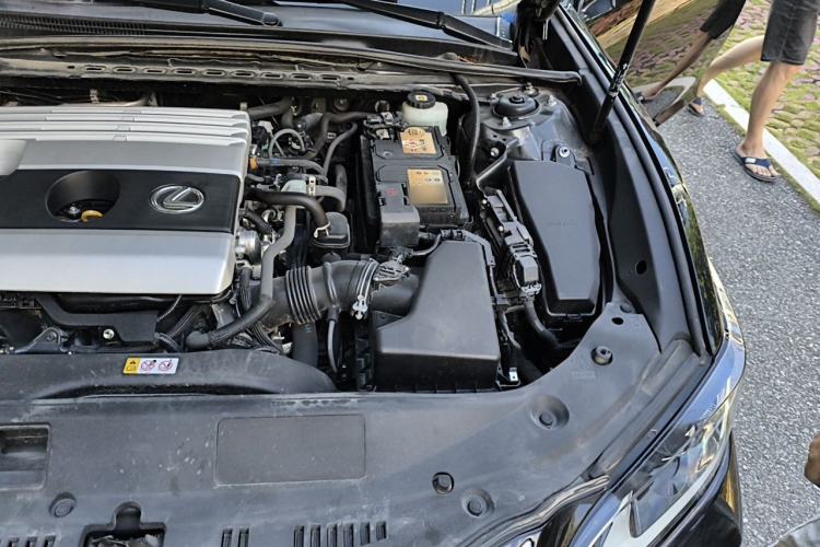 Used Lexus ES 2021 200 Excellence Edition Engine Bay Left
