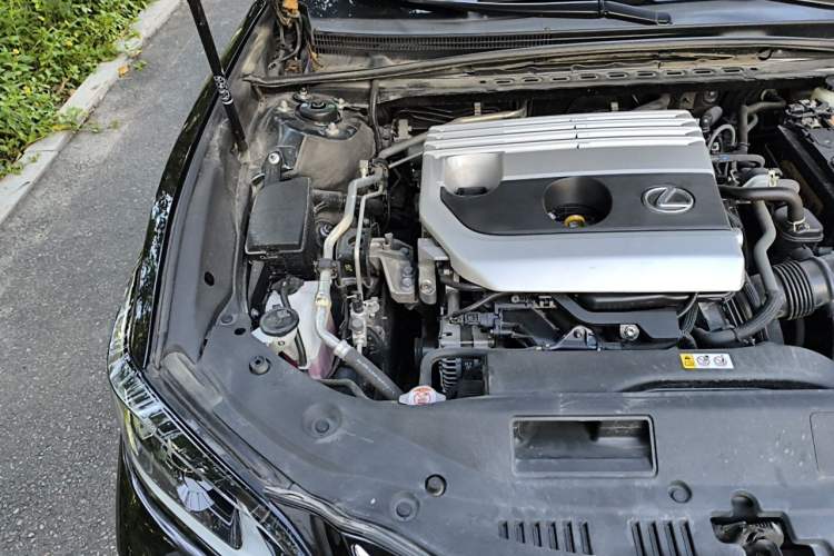 Used Lexus ES 2021 200 Excellence Edition Engine Bay Right