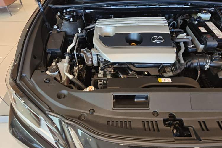 Used Lexus ES 2021 200 Excellence Edition Engine Bay Right