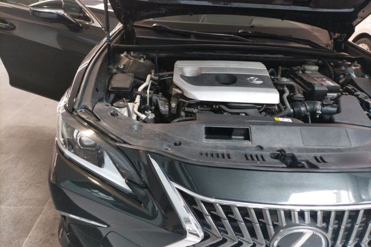 Used Lexus ES 2021 200 Excellence Edition Engine Bay Right