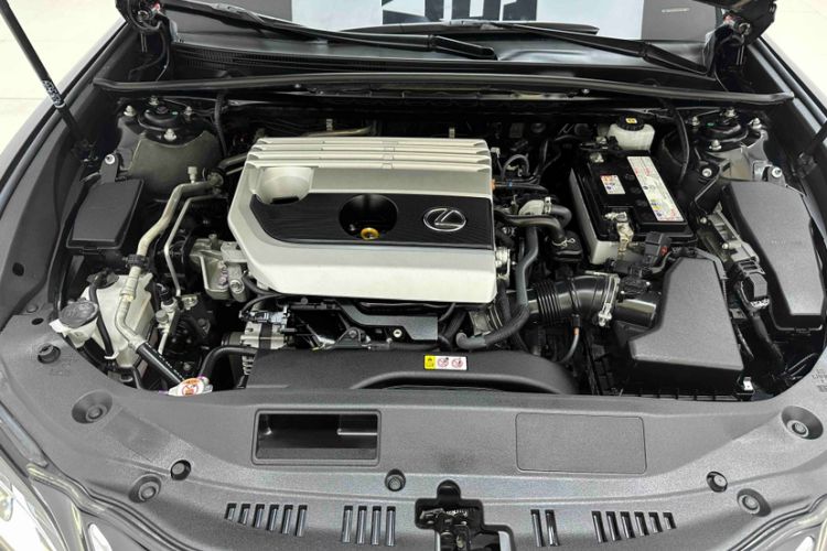 Used Lexus ES 2021 200 Excellence Edition Engine Bay