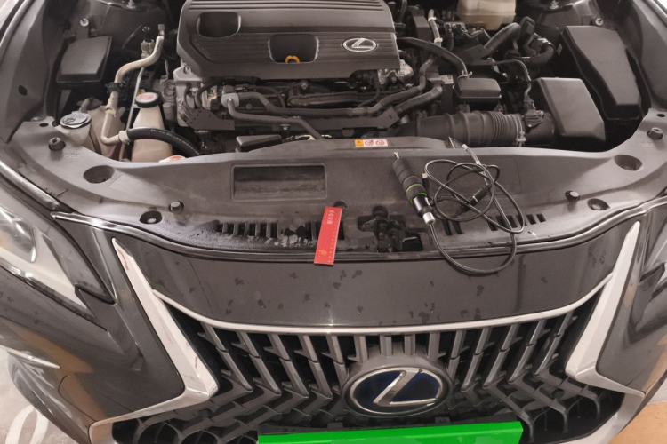 Used Lexus ES 2021 300h Excellence Edition Engine Bay