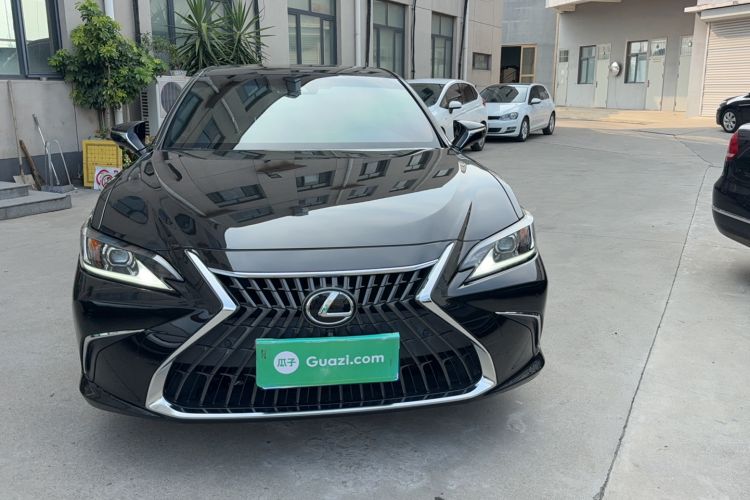 Used Lexus ES 2021 200 Excellence Edition Exterior 1