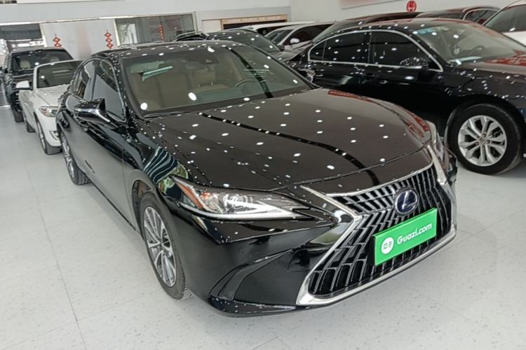 Used Lexus ES 2021 300h Excellence Edition Exterior 1