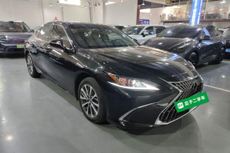 Used Lexus ES 2021 200 Excellence Edition Exterior 1