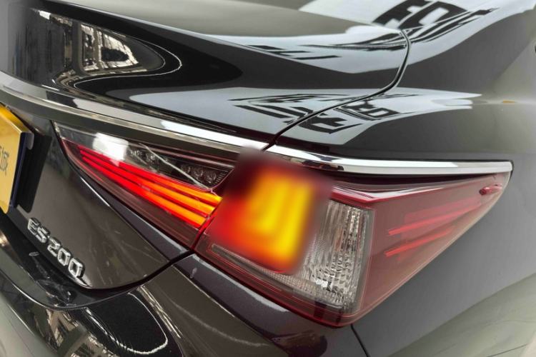 Used Lexus ES 2021 200 Excellence Edition Exterior 1