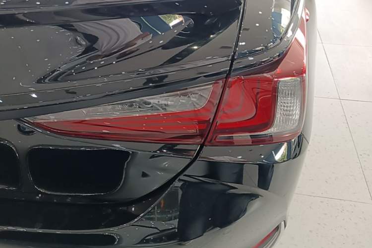 Used Lexus ES 2021 300h Excellence Edition Exterior 3