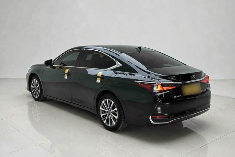 Used Lexus ES 2021 200 Excellence Edition Exterior 6
