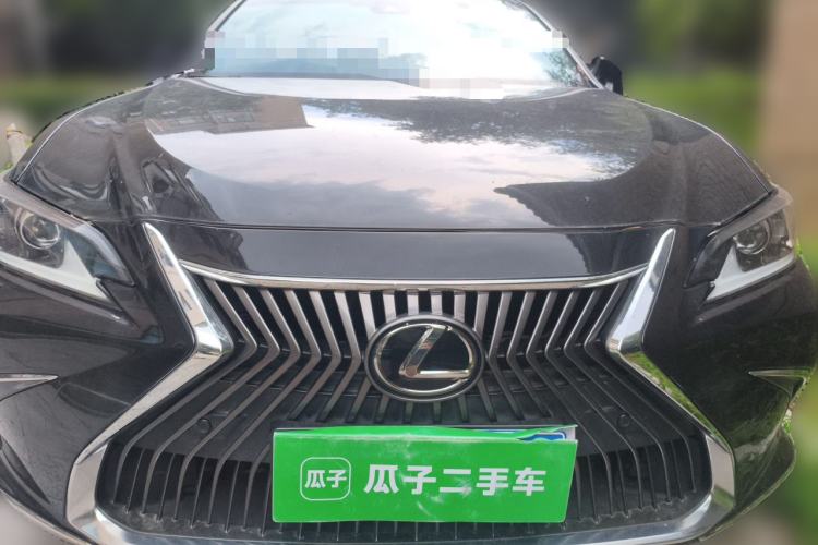 Used Lexus ES 2021 260 Excellence Edition Front