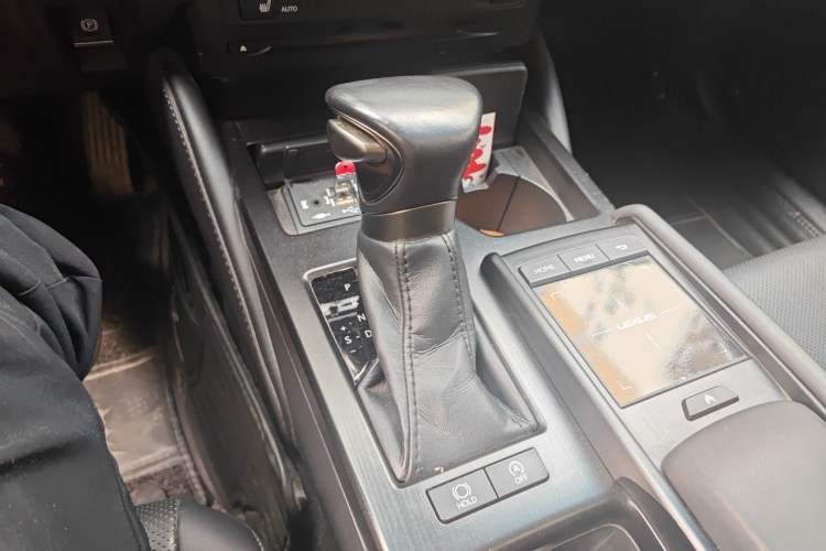 Used Lexus ES 2021 260 Excellence Edition Gear Lever