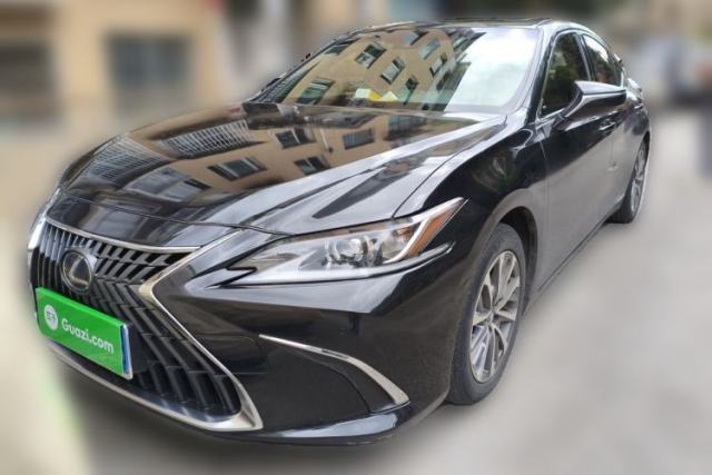 Used Lexus ES 2021 300h Excellence Edition