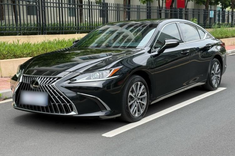 Used Lexus ES 2021 200 Excellence Edition Guazi used car, China used car export, Used car for sale, Used cars, Cheapest cars for sale