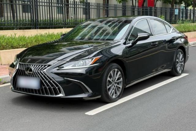 Used Lexus ES 2021 200 Excellence Edition